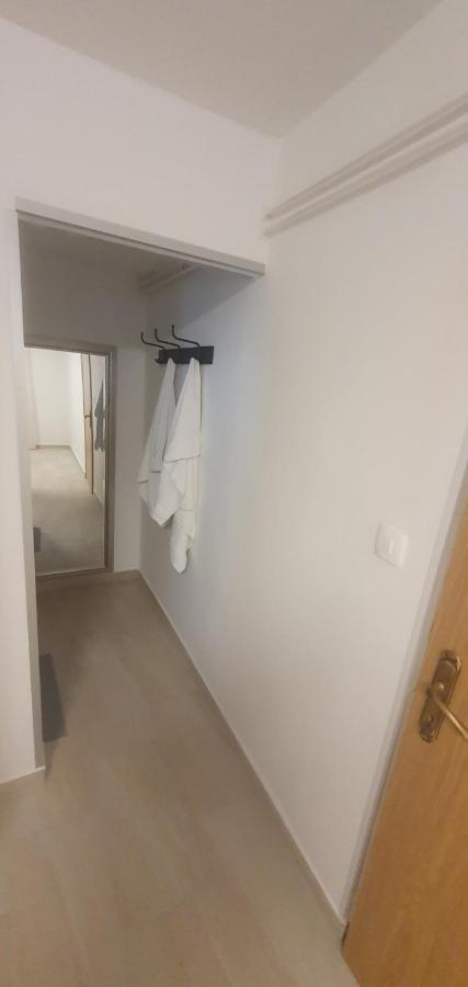 Apartamento Hause Lupic Rab Town Exterior foto