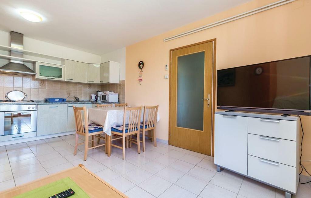 Apartamento Hause Lupic Rab Town Exterior foto
